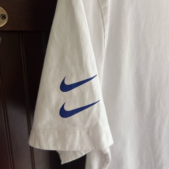 NIKE Sportswear White Retro Graphic Logo Swoosh Short Sleeve T-Shirt Men’s Large - Picture 5 of 11